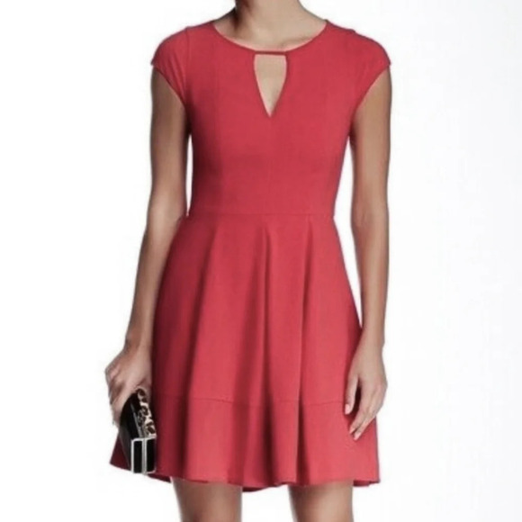 Halston Heritage Red Keyhole Cap Sleeve A-Line Dress - Picture 1 of 8